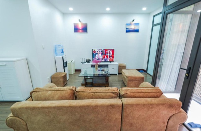 Investland - Kim Ma, Dao Tan, Street Near Daewoo, Lotte and Vinhomes Metropolis, One, Two Bdr