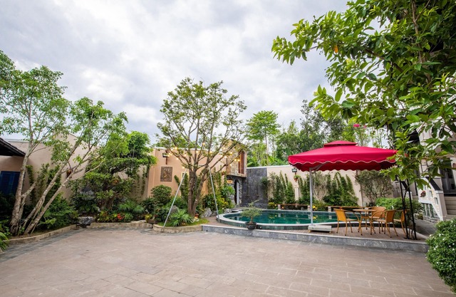 Iris Hill Villa Hue