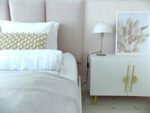 Iris Home