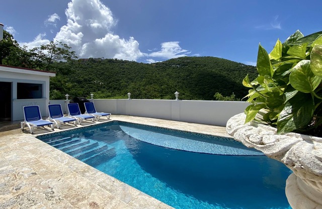 Isla Paradiso, your own private oasis