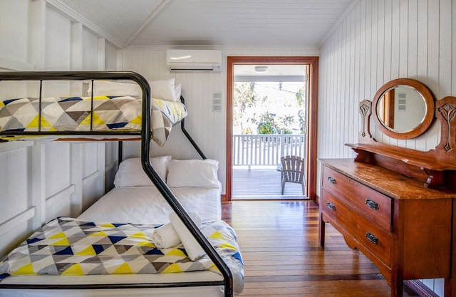 ISLAND ADVENTURE HOLIDAY HOUSE