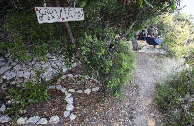 Island escape Bisevo Illur Danaj