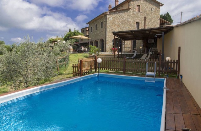 300 m² Villa ∙ 5 bedrooms ∙ 10 guests