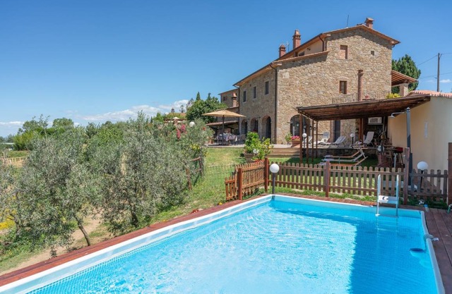House ∙ 5 bedrooms ∙ 10 guests