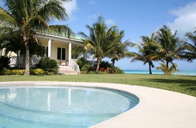It's Better in the Bahamas!
