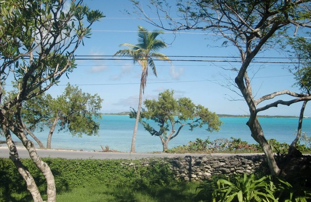 Ixora West - Views over Elizabeth harbor, beach access across the road.