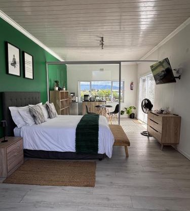 Jacana Lodge Zeekoevlei