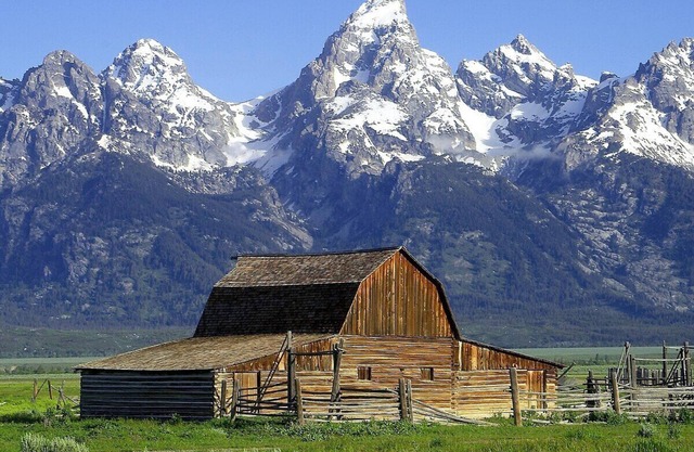 Jackson Hole condo in the Aspens. A retreat close to Nat. Parks & JHMR, King Bed