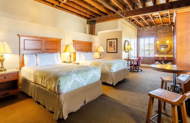 Jackson Park Inn