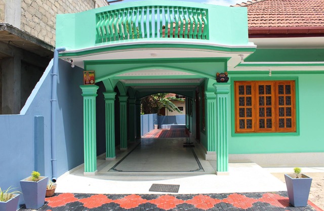 Jaffna Travel & Guest Inn: 3 AC Bedroom housenwith free parking