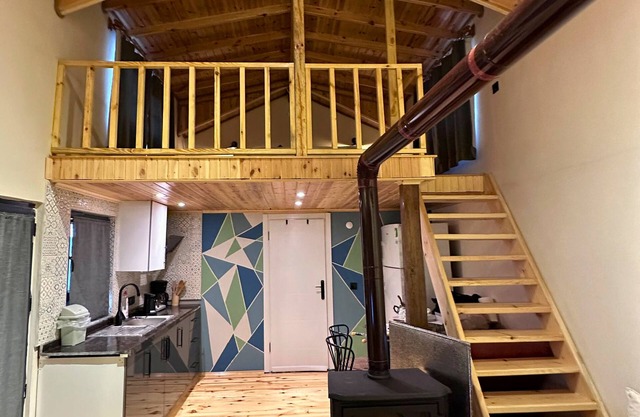 Jakuzili ve Geniş Bahçeli Tiny House