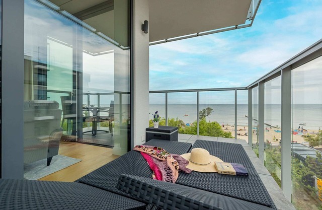 Jantaris B37 | Luxury Apartment | Parking