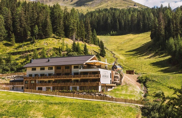 JOCHELIUS - 1900m - mountain resort and restaurant - Goldsee suite