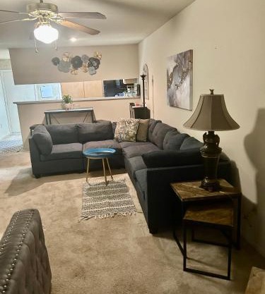 Jolly Accommodations Express - Sleeps 7