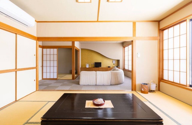 Jon-nobiOnsen Takayanagi Jon-nobiVillage