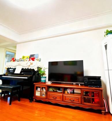 Judy and George's Shanghai Homestay near Hongqiao Airport and Train Station