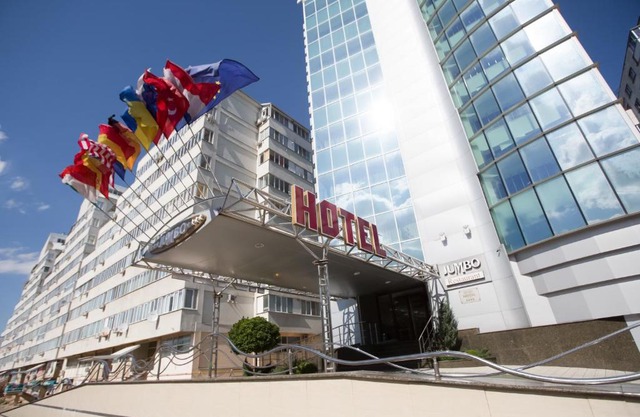 Jumbo Hotel