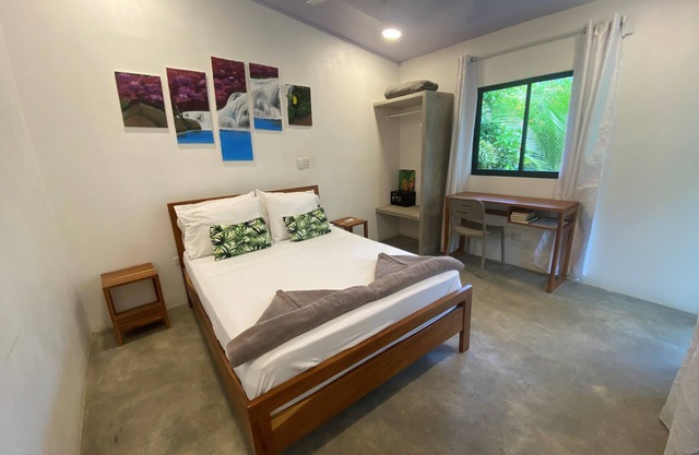 Jungle Casita with bathtub, outdoor shower and kitchen