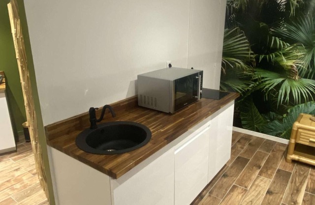 Jungle Room Avec Baignoire Balnéothérapie !
