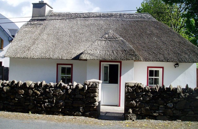 Just 3 Miles From The Seaside Town Of Dungarvan on The South East Coast