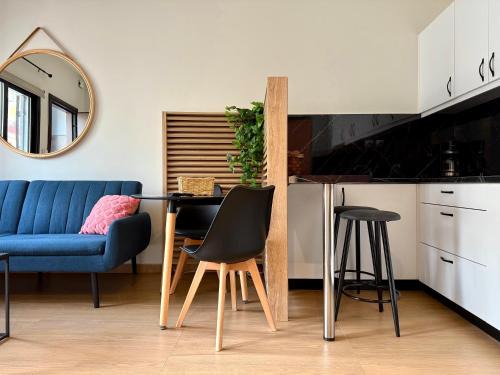K43 Brand-New Stylish - Cloud9 in the city