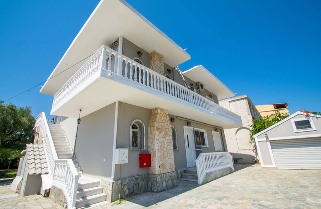 kalamaki resort studio apartments
