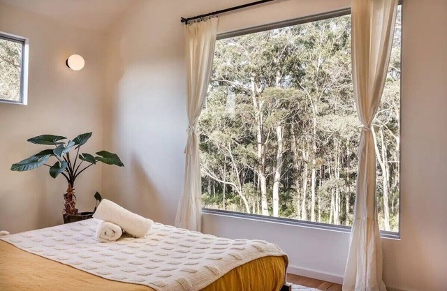 Karri Haven Hideaway, Margaret River by Margs River Staysn