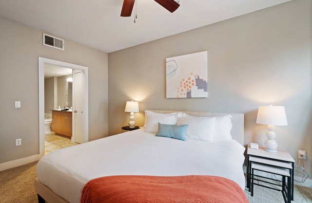 Kasa | Family Friendly 2BD + Fast Wifi | Plano