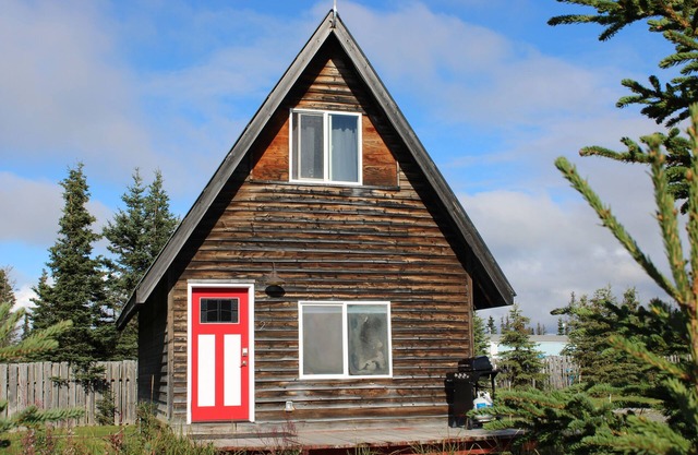 Kenai Beachfront Cabin 2 - Middle of Kenai and Kasilof river fishing grounds