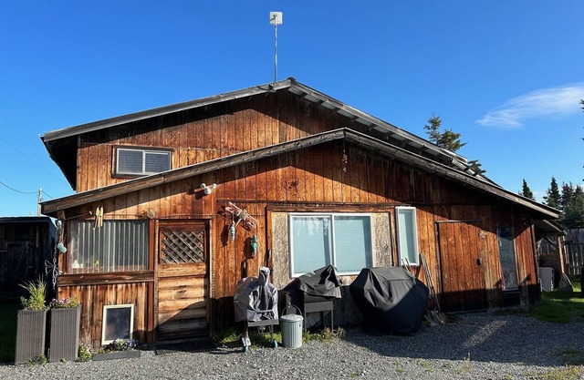 Kenai Beachfront Cabin 5 - Rustic Alaskan Cabin