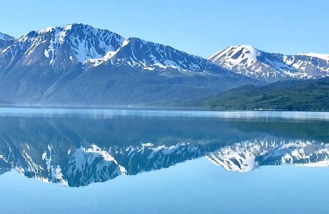 Kenai Lake House...private, lake front home