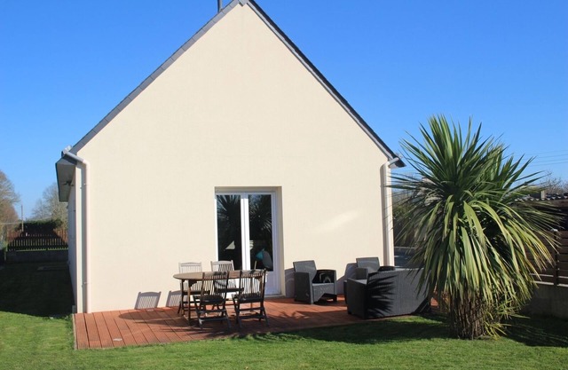 Kerguil-léon vacation home beaches 10mn drive, 4 pers maximum