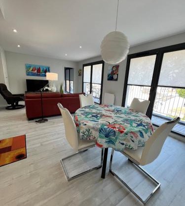 Keriolet appartement de standing centre ville 4p