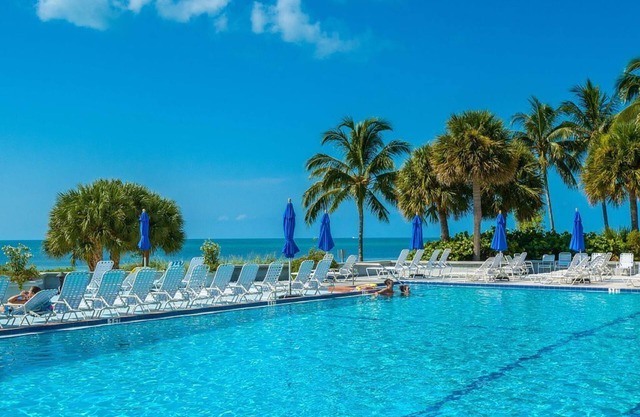 Key West Beachfront Luxury 2/2 Condo A212