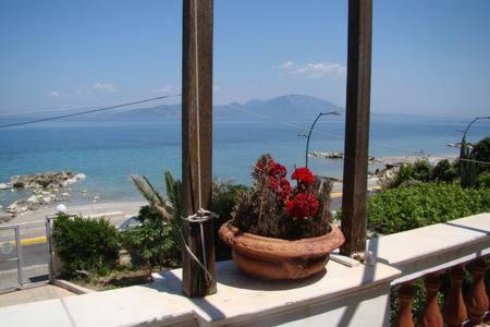 Kiato House with View