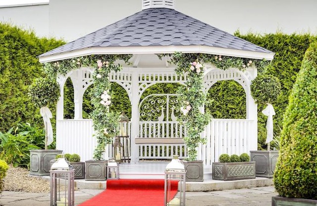 Killarney Oaks Hotel