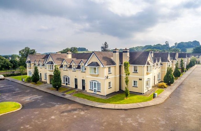 Killarney's Holiday Village