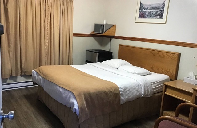 Kingsway Inn Motel
