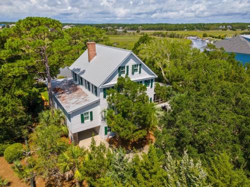 Kitchens Creek home by Peace Vacations
