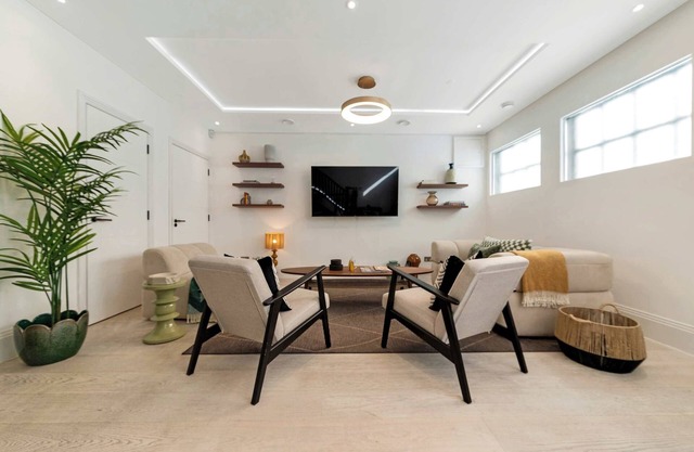 Knightsbridge Mews KM120