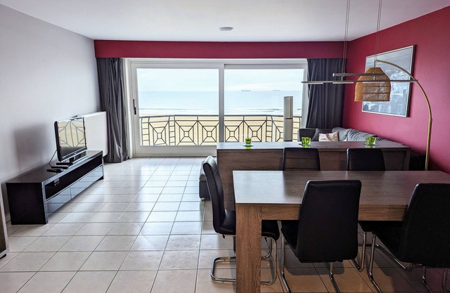 🏖️ Knokke Le Zoute - 3 bedroom apartment - sea view - Private garage