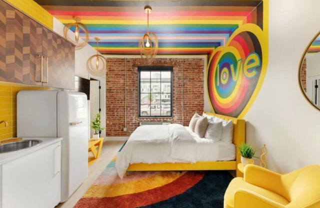 Koko Bayer Art Suite 109
