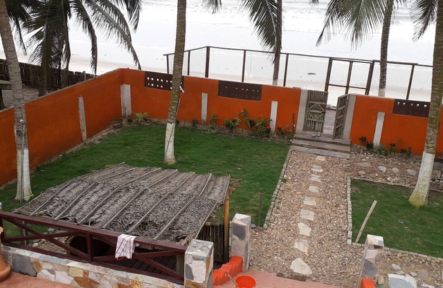 Kokrobite beach front cottage