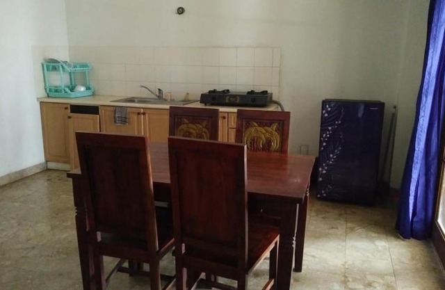 Kondominium Pantai Carita Utara -Aat 3