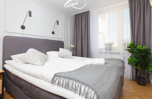 Kondratowicza 4c/5, 2 bedroom, Warsaw Targówek