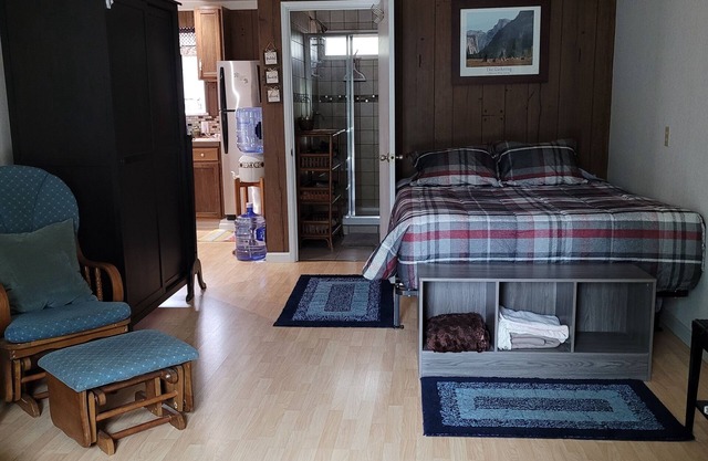 Kozy Korner will be your home away from home to refresh and rest when traveling.
