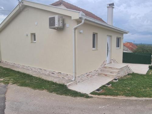Kuca za odmor Toma