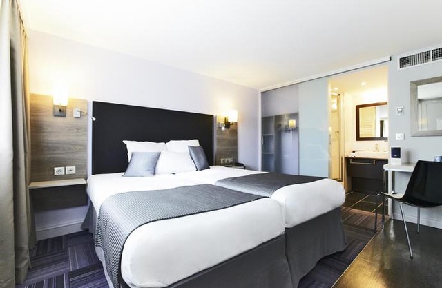 Kyriad Lyon Sud Sainte Foy