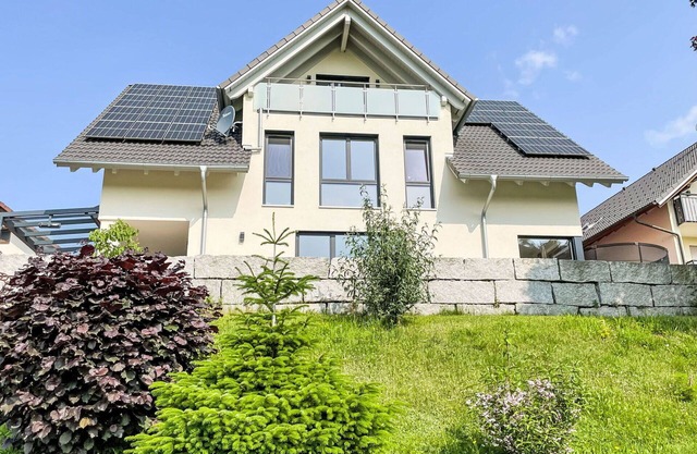 Lovely apartment for 4 people with WIFI, TV and balcony