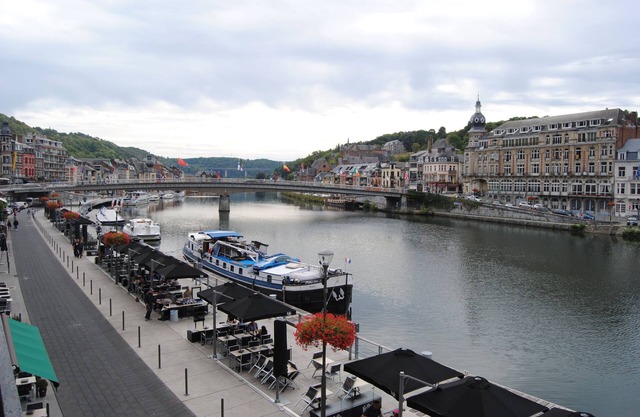 L'Inattendu sur la Croisette Dinant Centre